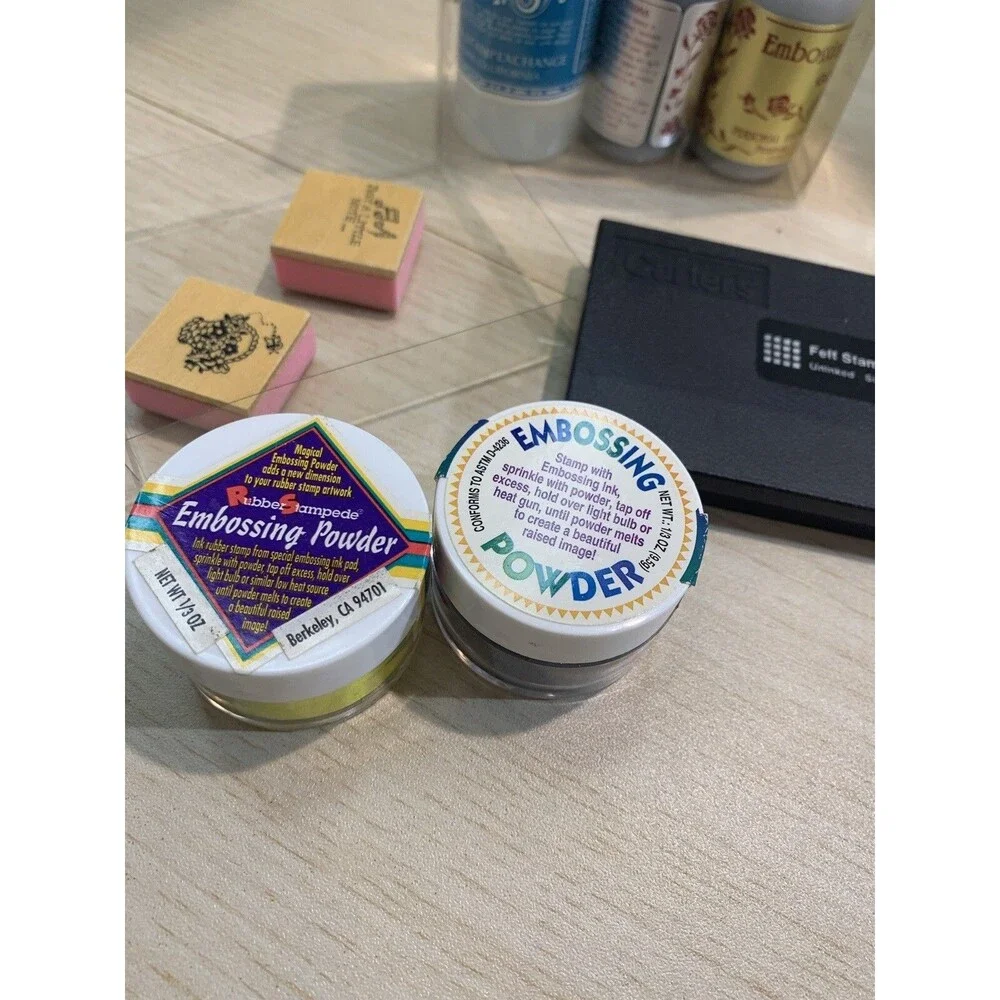 Stampendous embossing powder